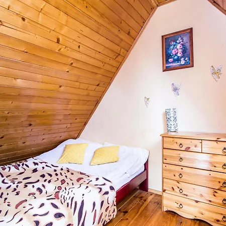 2 Bedroom Amazing In Lubiatowo *