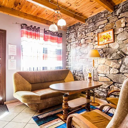 Prázdninový dům 2 Bedroom Amazing In Lubiatowo (Pomerania)